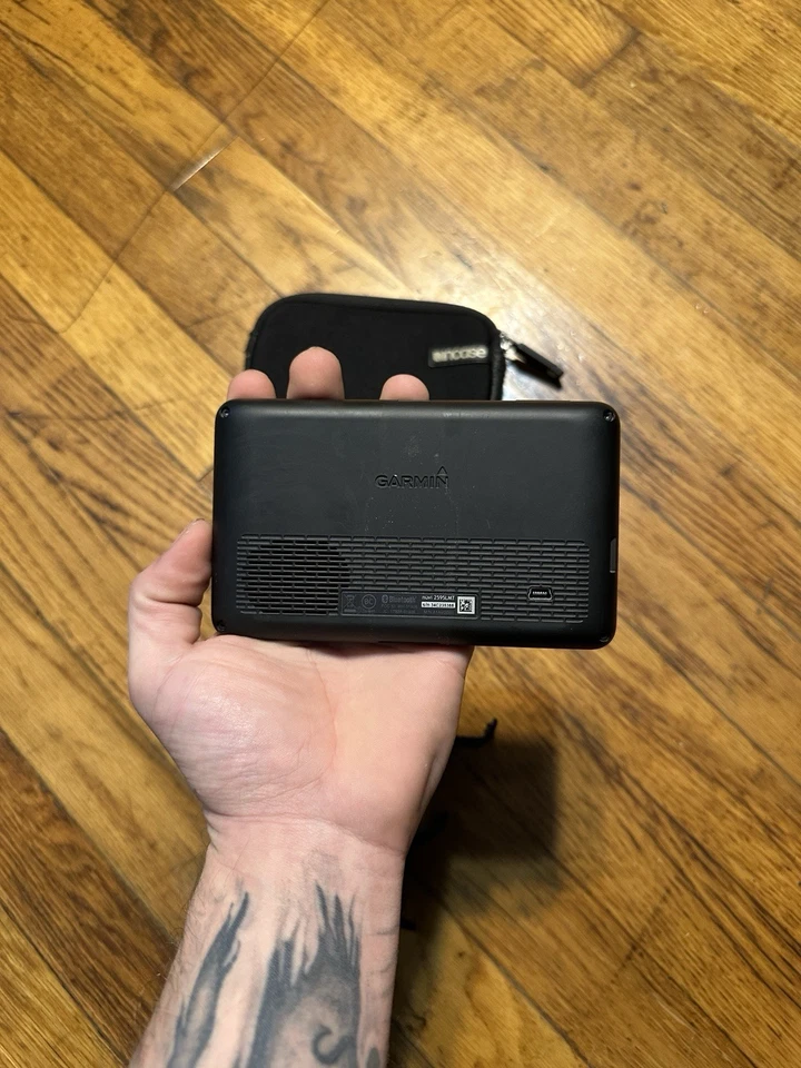 Garmin nuvi 2595LMT 5" Screen GPS Navigation Touch Screen Bluetooth - Image 2 of 4