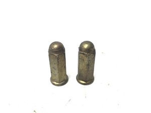 KYMCO AGILITY R16 125 PAAR MUTTERN BEFESTIGUNG AUSPUFFKRÜMMER AUSPUFF 2008