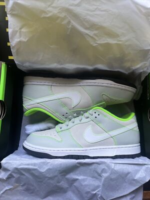 Nike Dunk Low University of Oregon- Size 7.5  Brand New Ready To Ship