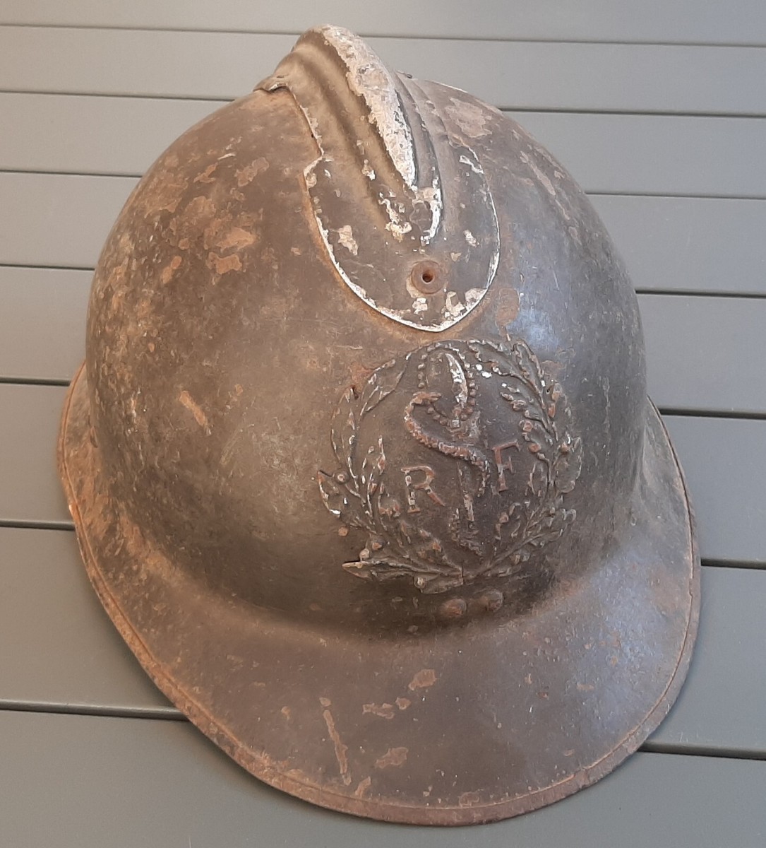 Insigne De Casque Allemand – Seconde Guerre Mondiale – Pièce Authentique Wehrmacht