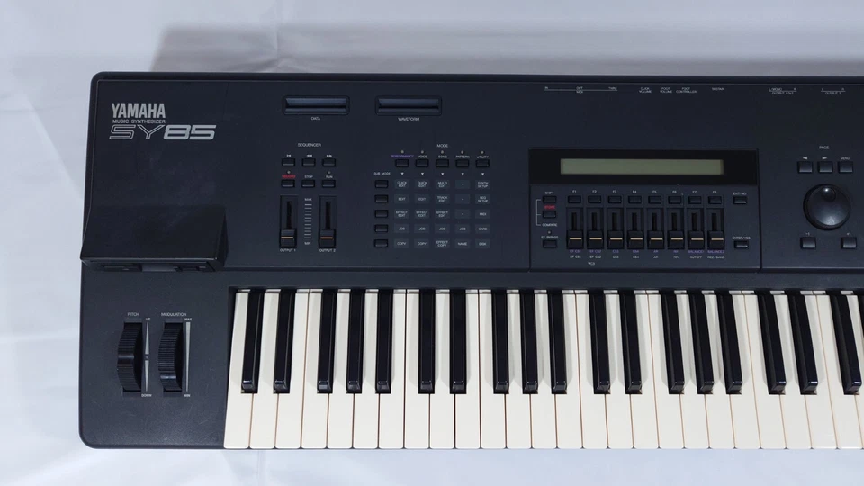 Yamaha SY85 61keys Digital Synthesizer Keyboard Made in Japan - Image 2 of 4
