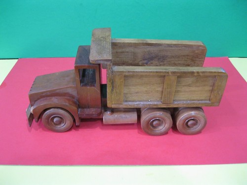 DUMPER VINTAGE IN LEGNO DI TOM KEFFER