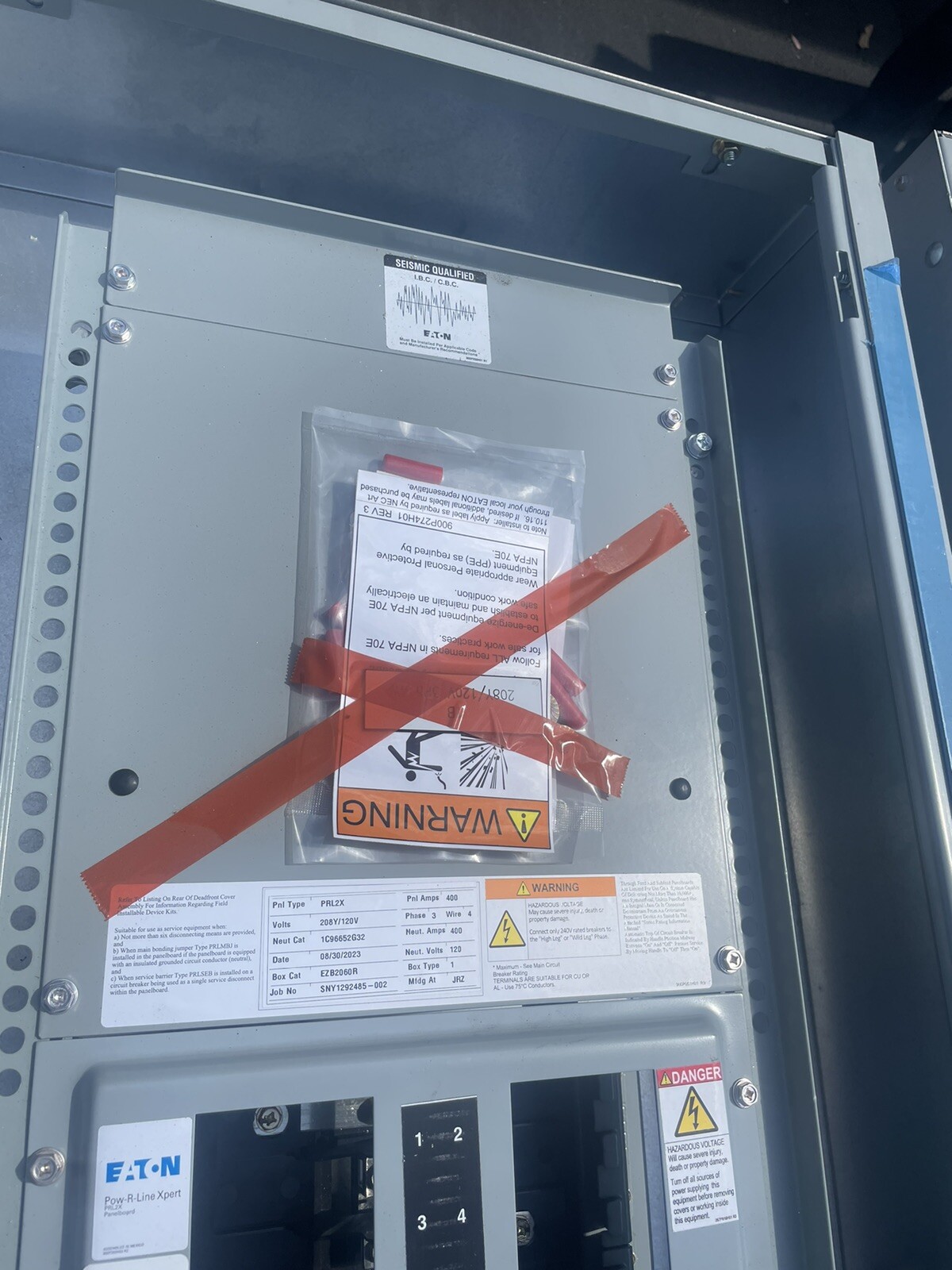 1-EATON PRL2X 400A 480V 60CKT MLO PANELBOARD NEMA 1 SURFACE 60
