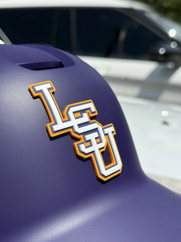 CASCO DE BATEO DE BÉISBOL LSU TIGERS CWS PERSONALIZADO EASTON NUEVO Foto 3 de 4