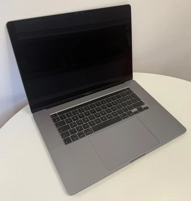 Apple MacBook Pro 16" 2019 · i7 · 16GB · 512GB