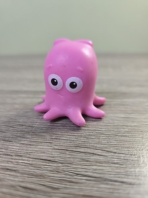 Disney Pixar Finding Dory Collectible Pink Octopus Mini Action Figure Pearl
