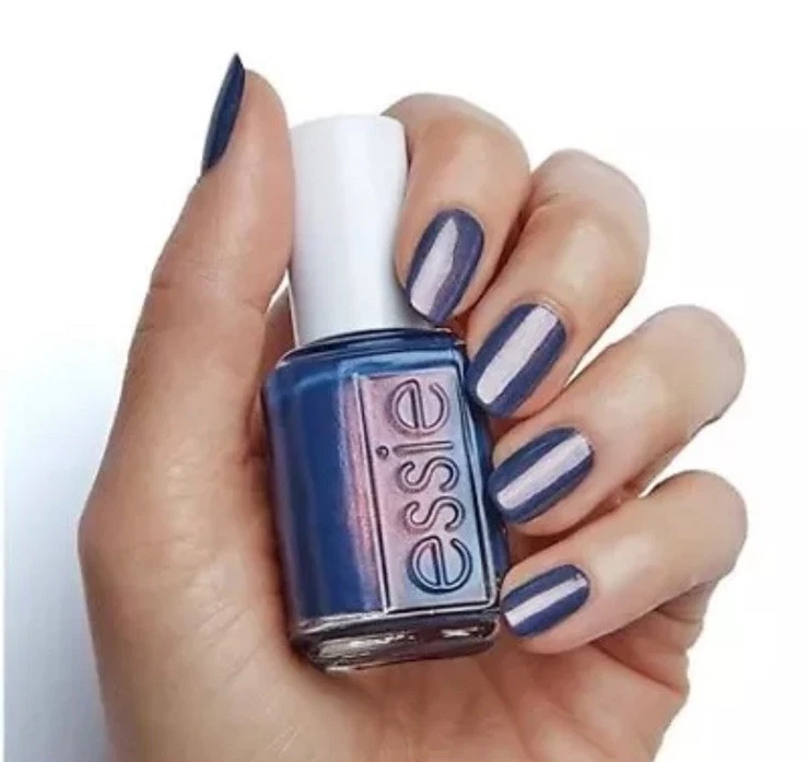 Essie Nail Polish - Shade Blue-tiful Horizon (771) New