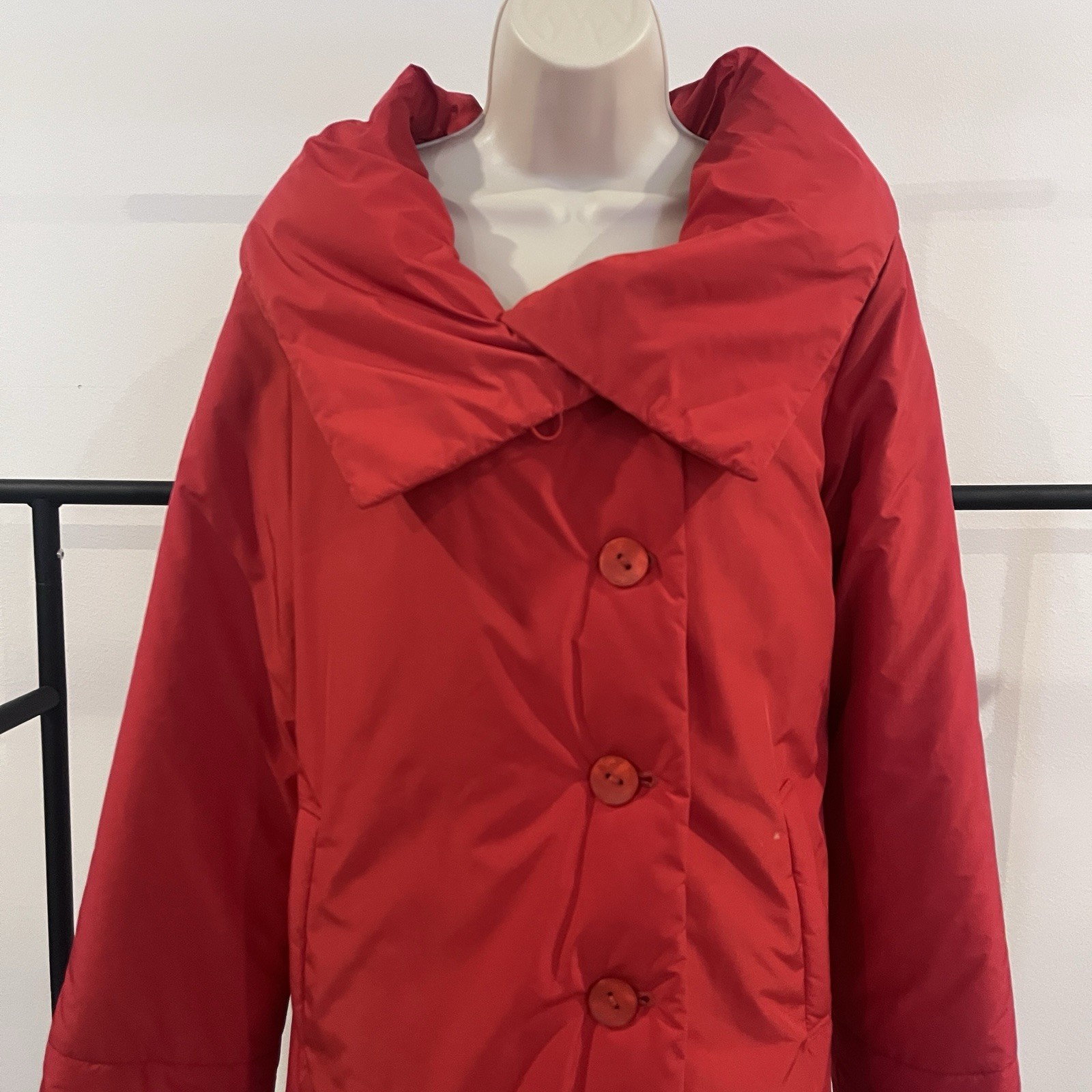 Ritva Falla Artsy Statement Long Button Down Red … - image 11