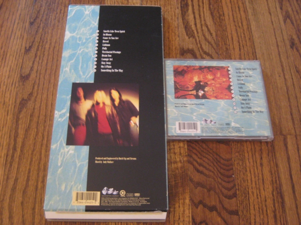 Nirvana Nevermind  Longbox and Original cd Smells Like Teen Spirit-Mint! Foto 2 de 4