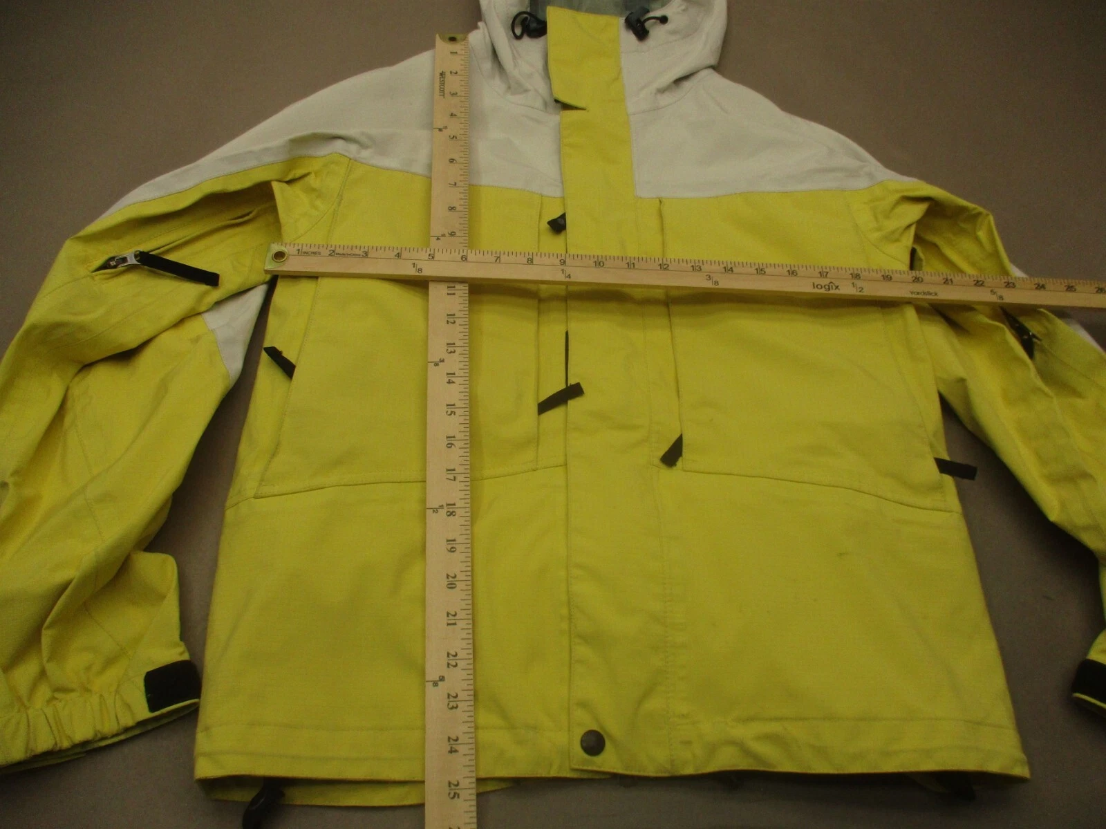 burton zip up pocket powder snowboard jacket