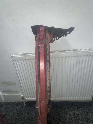 Suzuki Alto Front Bumper Crash Bar In Red - Picture 3 of 10