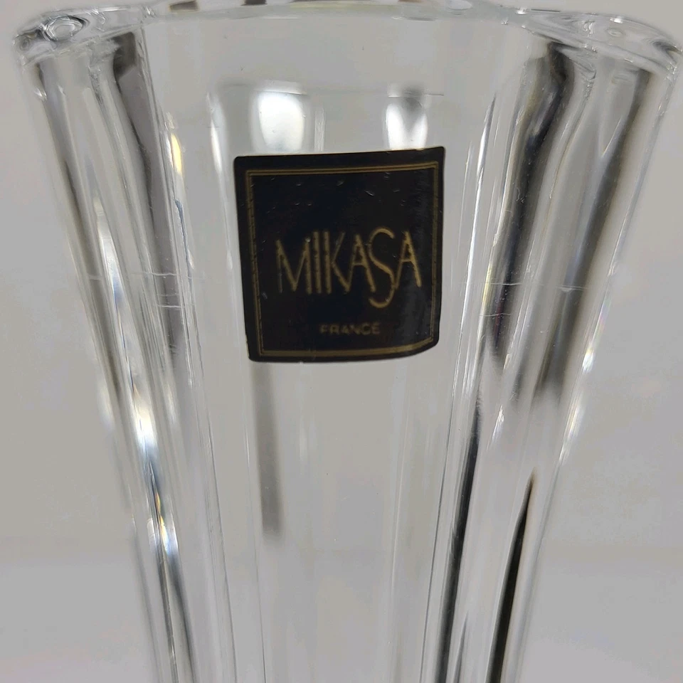 Jarrón Mikasa Crystal Bud de 6,5 pulgadas diseño estriado de vidrio transparente con caja original Foto 3 de 4