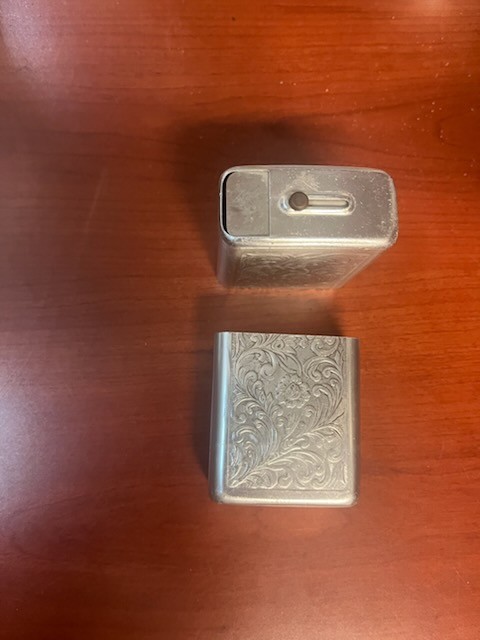 Vintage CIGARETTE CASE PARK INDUSTRIES MURFREESBORO TENN. U.S.A. FLORAL  ALUMINUM