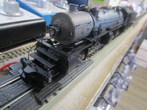 HO Scale Eire Triplex 2-8-8-8-2 Steam Locomotive #5014 by MTH wDCC/Sound (NL6) - Picture 3 of 4
