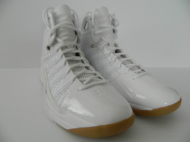 nike hyperdunk lux white