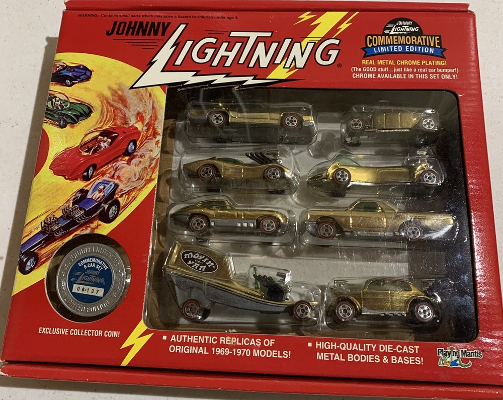 Johnny Lightning 8 Car Set