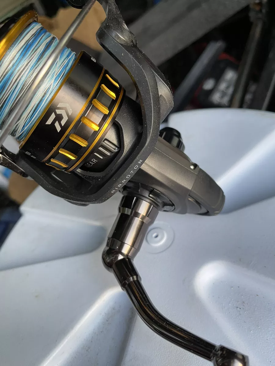 Daiwa BG 4500 Saltwater Spinning Reel w/ Stock Handle.