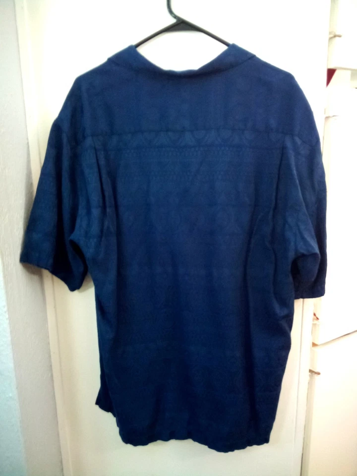 Vintage Greg Norman Casual Shirt Sz Lg Abstract Short Sleeve Taiwan Rayon/Poly - Image 3 of 4