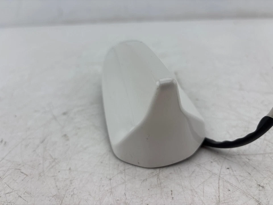 Mazda CX-3 2016-2021 techo aleta de tiburón antena de radio OEM Foto 4 de 4