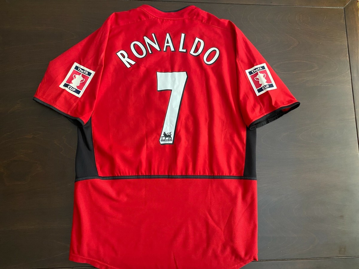 2002-2004 – Historic Manchester United Jersey - Cristiano Ronaldo