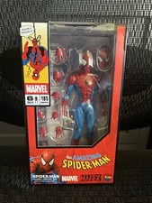 Medicom Mafex No.185 Spider-Man Classic ver. figure Brand New Sealed Plus Bonus 