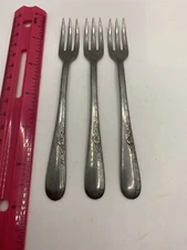 3 ANTIQUE, VINTAGE COLLECTIBLE  FORKS 6" EVERBRITE STAINLESS -U.S.A. Oyster?