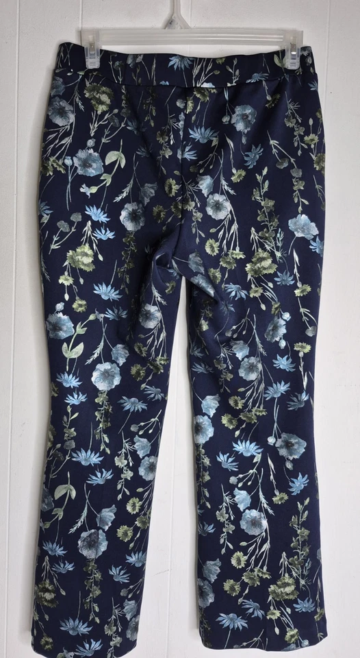  Calça bootcut Isaac Mizrahi New York floral cintura alta feminina tamanho M pequena  - Imagem 4 de 4