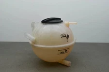 AUDI Q3 8U EXPANSION TANK OEM 1K0121407A 2.0 PETROL 155KW 2012 11462600