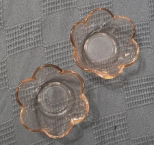 2 Pink Flower Shaped Glass Votive Holder Or Small Bowls.  3.5" Wide At Top.