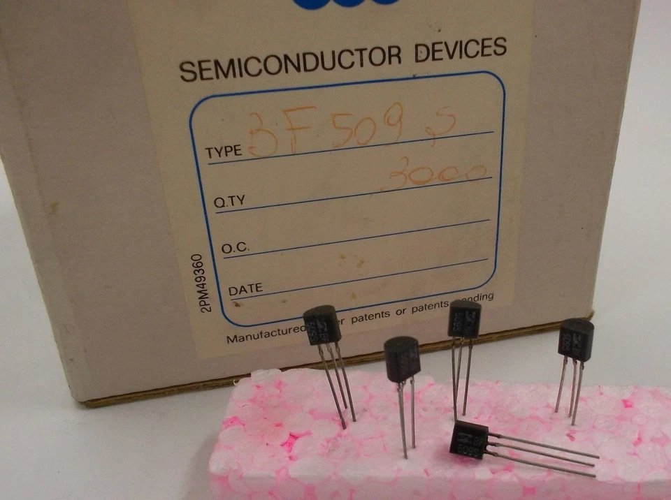 20 Stück / 20 pieces BF509S = BF914 PNP TRAN. 800MHz VHF-V 35V 30mA 0.30W NEW - Bild 4 von 4