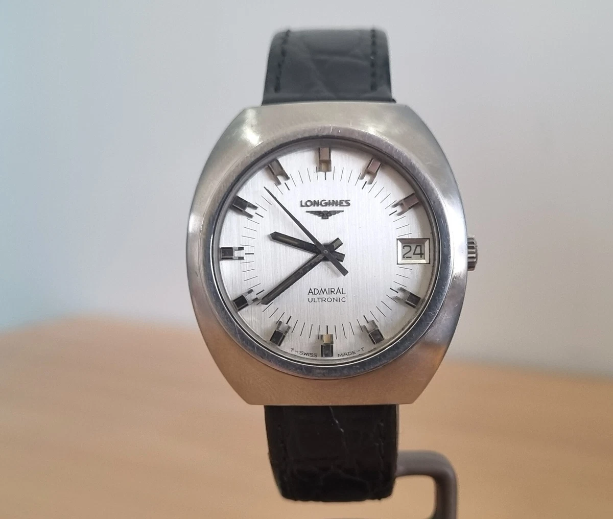 Vintage SS Longines Admiral Ultronic Swiss 12 jewel Tuning Fork watch cal 6312