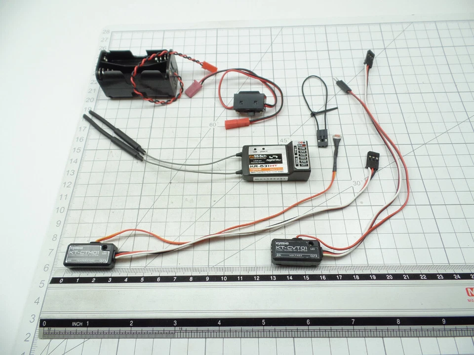 Kyosho KT63 Remote Control Heli, Flight, + Receiver + Sensors Temp. + Volt RPD® - Image 2 of 2