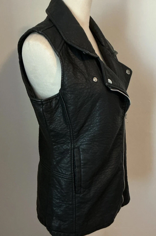 Paparazzi By Biz Womens Faux Leather Collared Zip Detail Sleeveless Vest Black M - Image 3 of 4