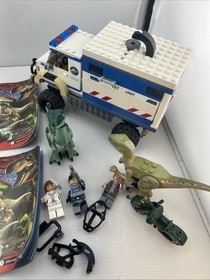 LEGO 75917 RAPTOR RAMPAGE JURASSIC WORLD. W/ Book. No Box.