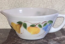 Rare VINTAGE FEDERAL GLASS GAY FAD Fruit FIRE KING HANDLED BATTER BOWL