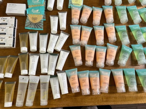 Lot of 130+ Hotel Travel Size Bath Soaps, Lotion, Shampoo, Conditioner - Picture 5 of 6