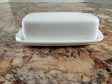 Corning Butter Dish 81-TY Vintage Solid White 2 Piece Set