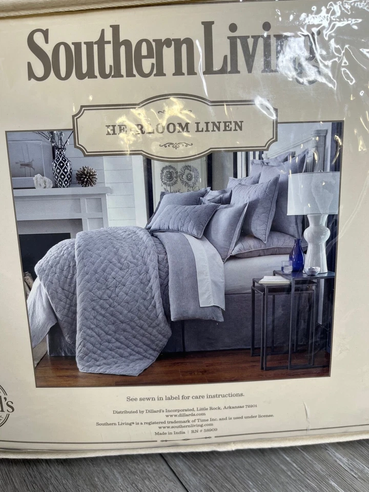 Falsa de almohada de lino Southern Living Heirloom, gris tamaño king Foto 4 de 4