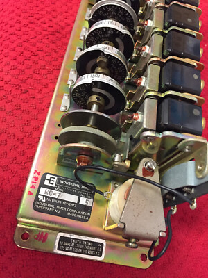 INDUSTRIAL TIMER    RC7-5SW     120-60   NEW IN BOX