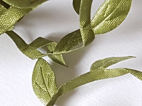 Satin LEAF RIBBON TRIM GARLAND Vintage Decorative Christmas Craft Bridal UK - Picture 13 of 35