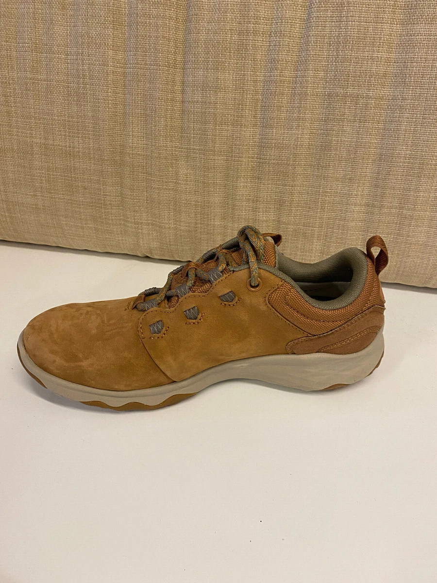 Teva women's deals arrowood mid