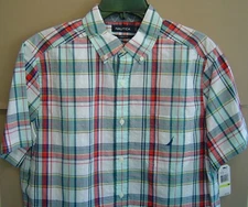 NWT $60 NAUTICA Mens M CLASSIC FIT COTTON PLAID S/S Button Down Shirt W81252