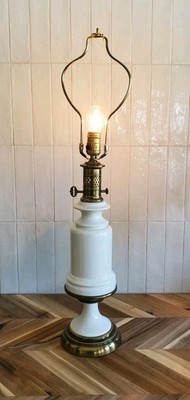 Milk Glass Brass Table Lamp Hollywood Regency Vintage Paul Hanson Works but READ