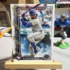 2025 Topps Holiday #H17 Orelvis Martinez - RC