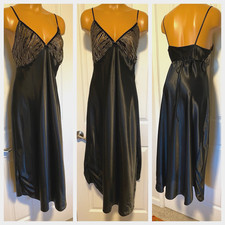 VTG 90's ROMANTIC MOODS BLACK SATIN W/ GLITTERY GOLD BODICE NIGHTGOWN SZ L