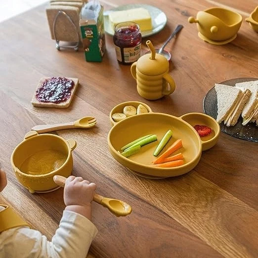Silikon Kindergeschirr Set Rutschfest mit Saugnapf Baby Esslernset BPA-frei - Bild 3 von 4