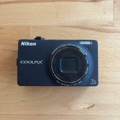Nikon COOLPIX S6000 Black Digital Camera 14.2 MP 7x Zoom ISO 100 - 3200 NIKKOR