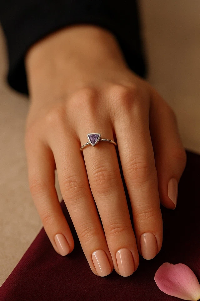 Anello Fedina Argento 925 E Cristallo Viola Taglio Brillante Vintage Gioiello - Immagine 2 di 4