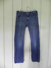 Boy s Size 18 regular Wrangler Classic Straight Jeans - Adjustable waist