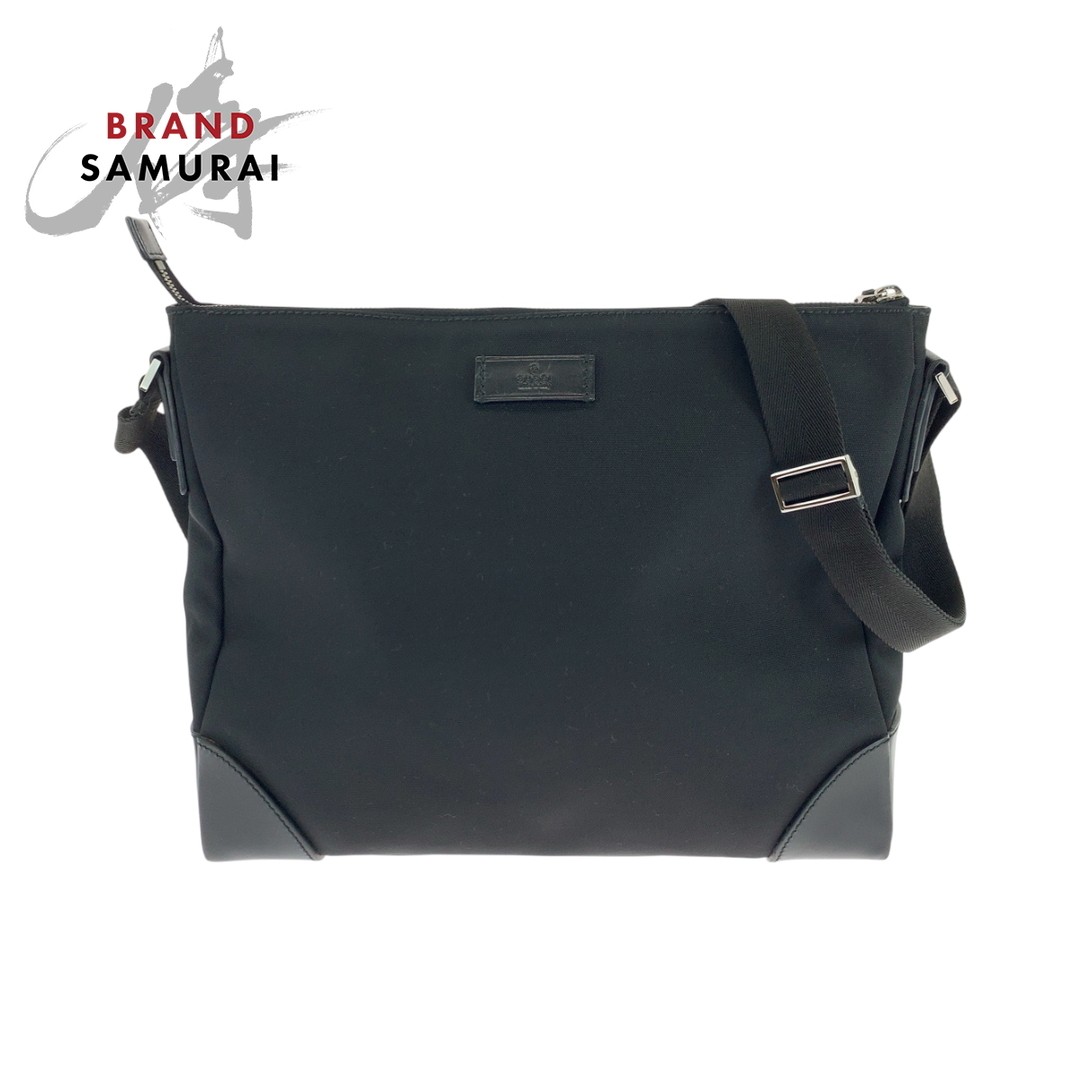 GUCCI Unisex Black Nylon Shoulder Bag with Silver Hardware in Excellent Condition